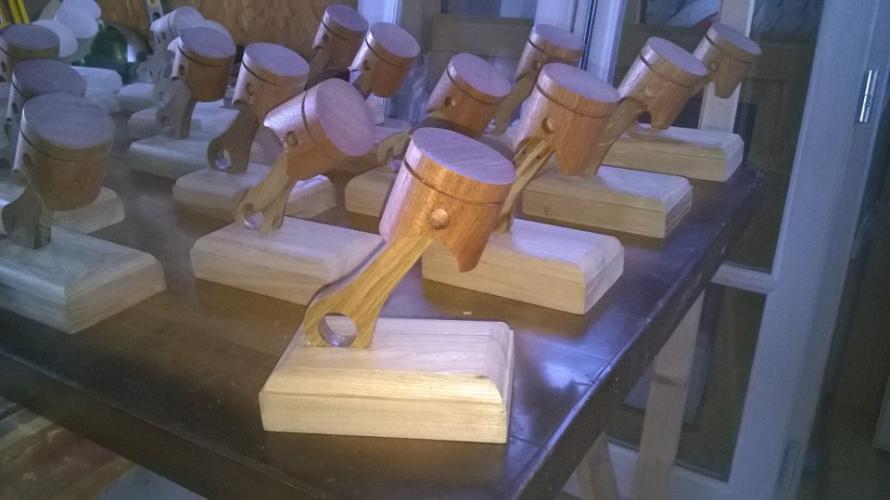 Menuiserie Plaut - création et réalisation de Trophées en bois à Auxerre